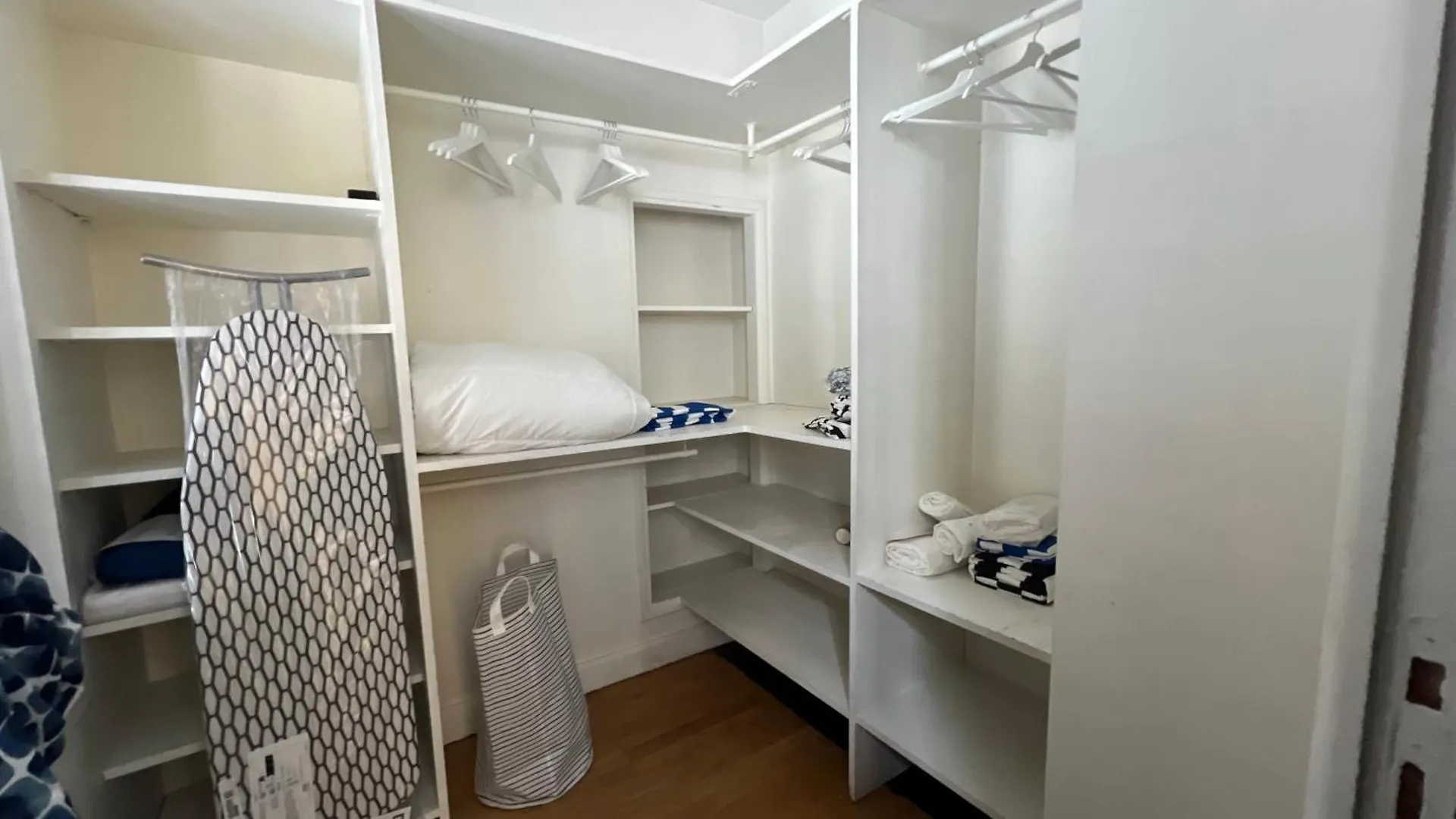 Homestay Superbe Maison Pres Du Sacre Coeur Paris France