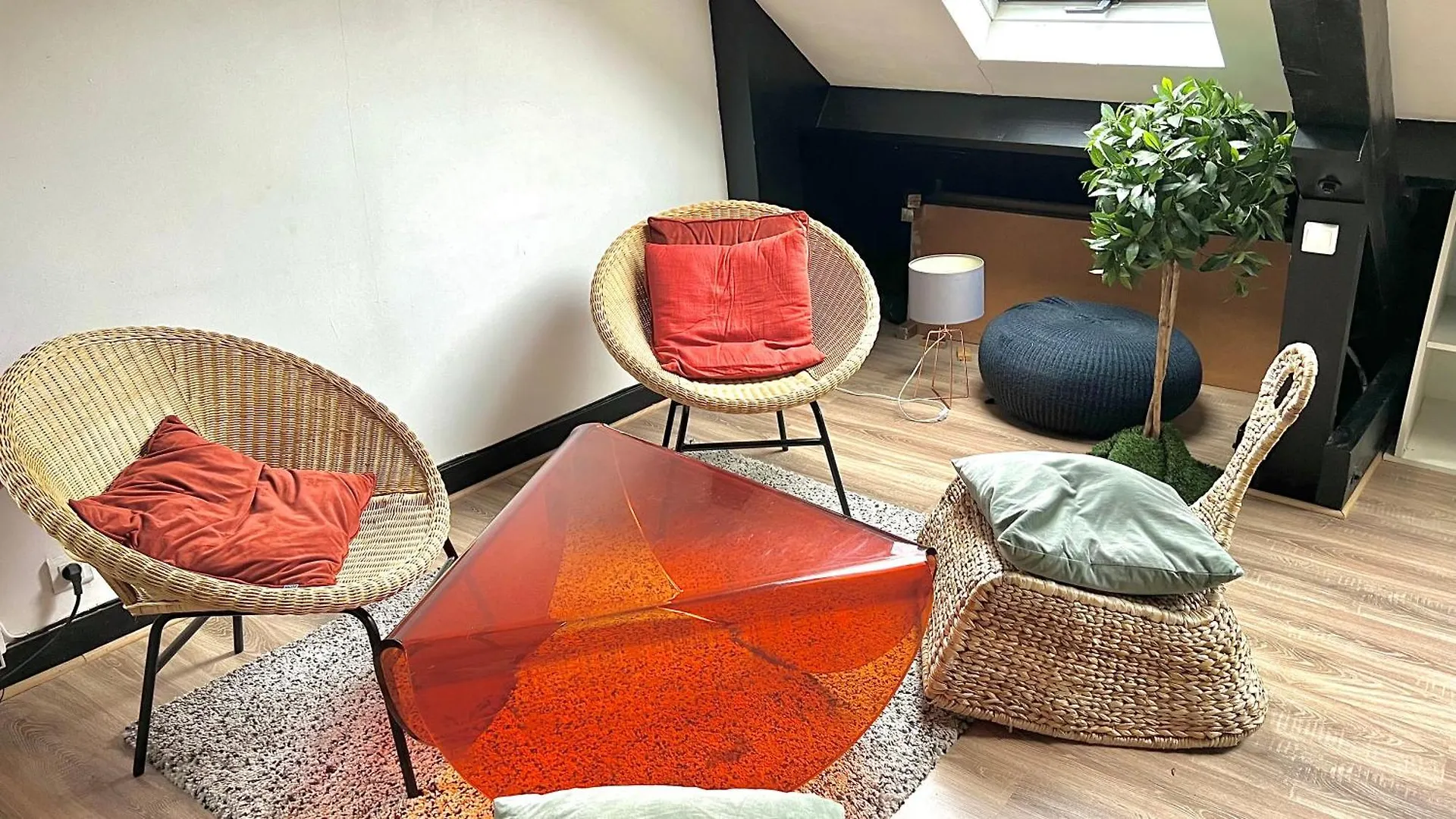Superbe Maison Pres Du Sacre Coeur Paris Homestay